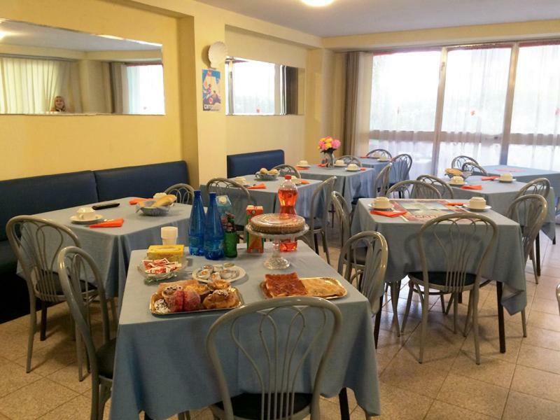New Prophet Bed & Breakfast Cattolica Bagian luar foto