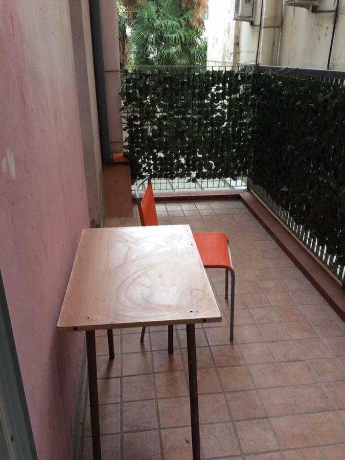 New Prophet Bed & Breakfast Cattolica Bagian luar foto